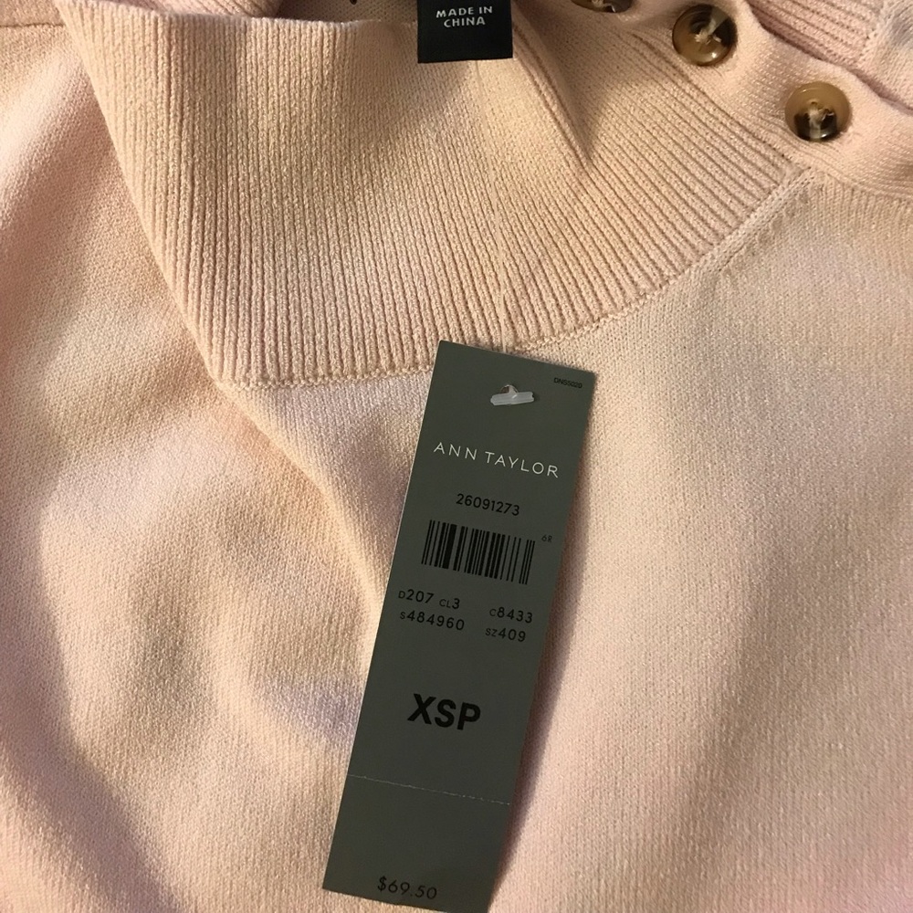 Pink Turtle Neck - Picture 4 of 5